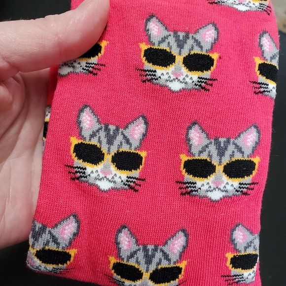 🧦3/$25 HotSox hot pink cool kitty cat socks - Picture 4 of 4